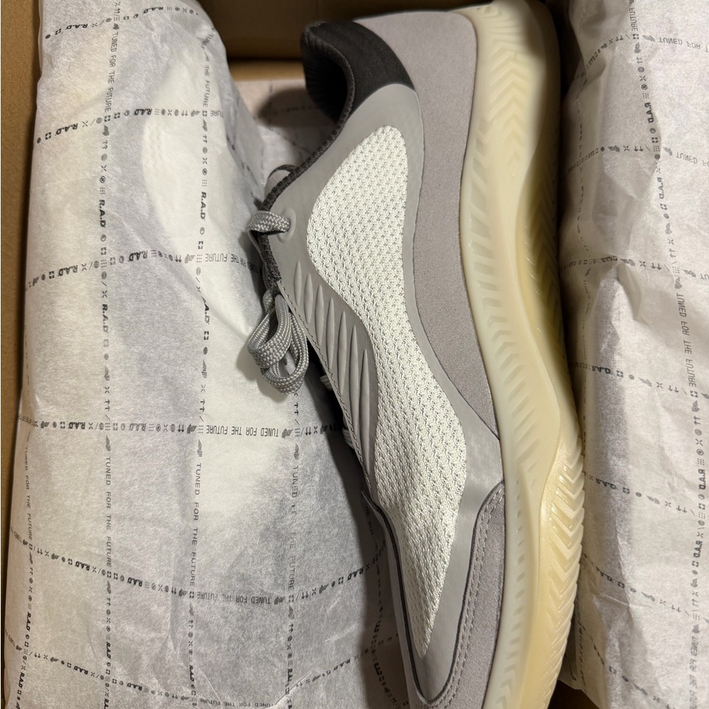 R.A.D One V-1 limes deadstock men’s 13 BNIB